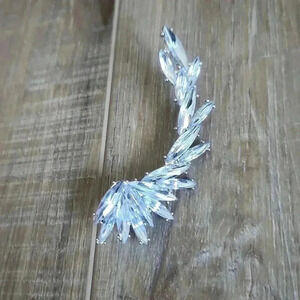 One piece earrings accessory asymmetrical